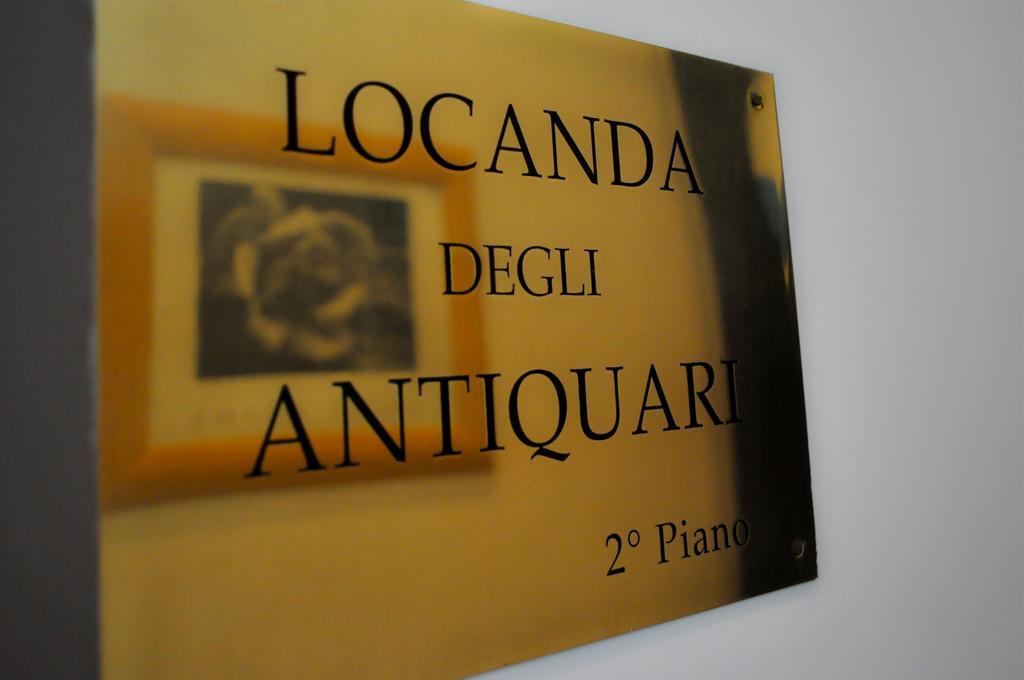 Locanda Degli Antiquari Bed & Breakfast Rome Exterior photo